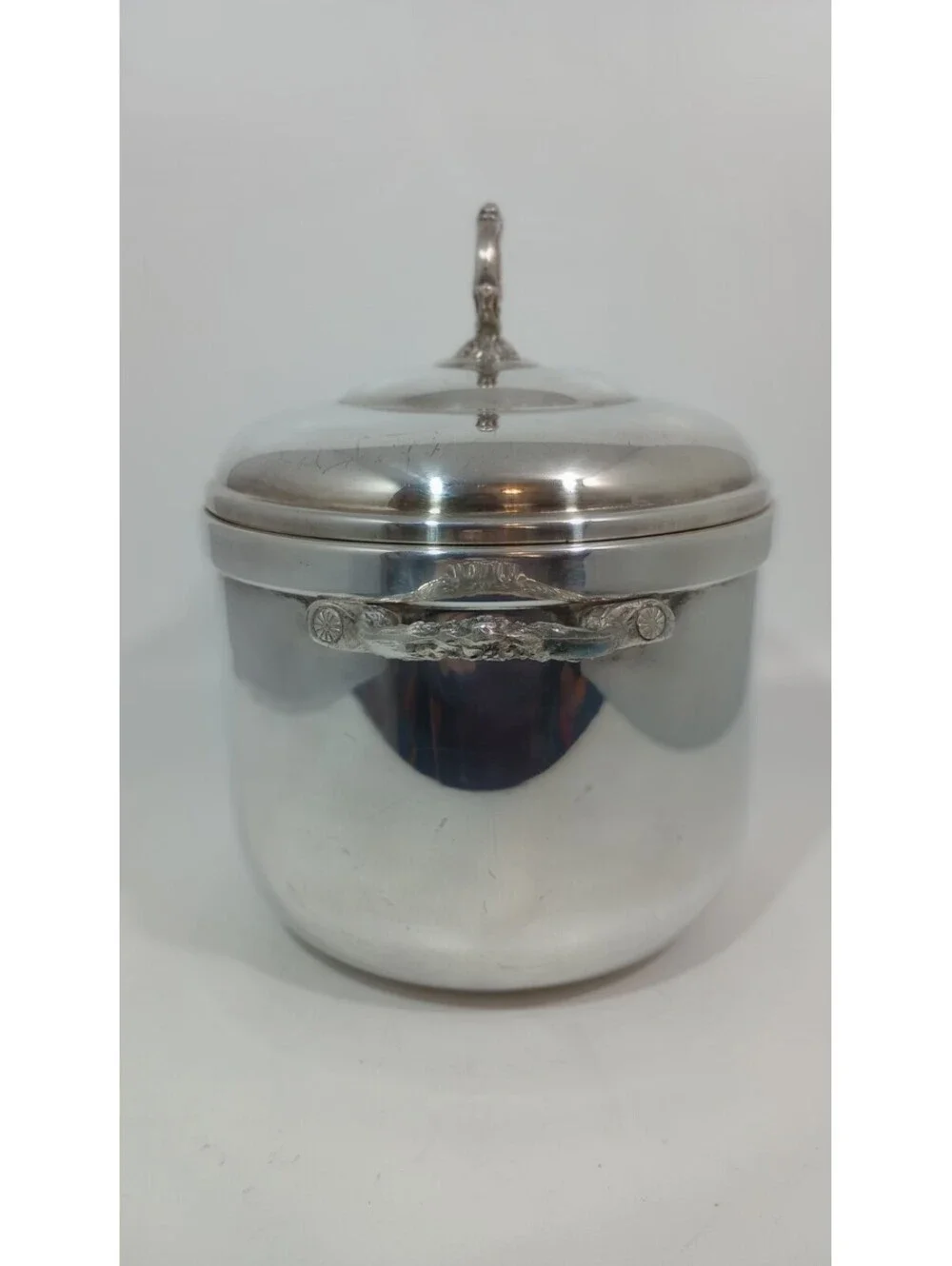 Vintage SHERIDAN Silver Plate Milk Glass Liner Ice Bucket with Lid Ornate Handle